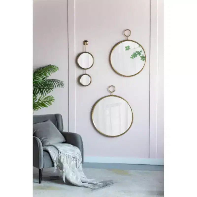 Runder Wandspiegel, 26 x 32, mit goldenem Metallrahmen, dekorativer Spiegel für Wohnzimmer, Eingangsbereich und Büro