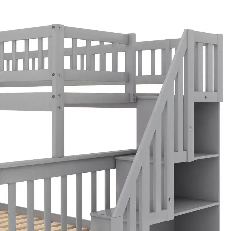 Lit superposé avec lit simple en haut et lit double en bas, avec lit gigogne et escalier de rangement