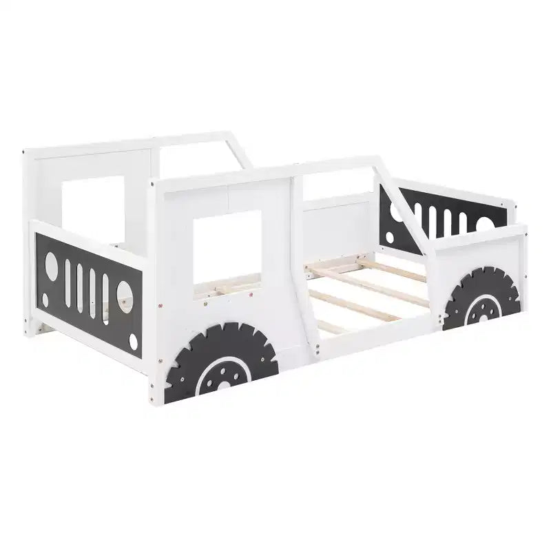 Lit plateforme classique en forme de voiture avec roues
