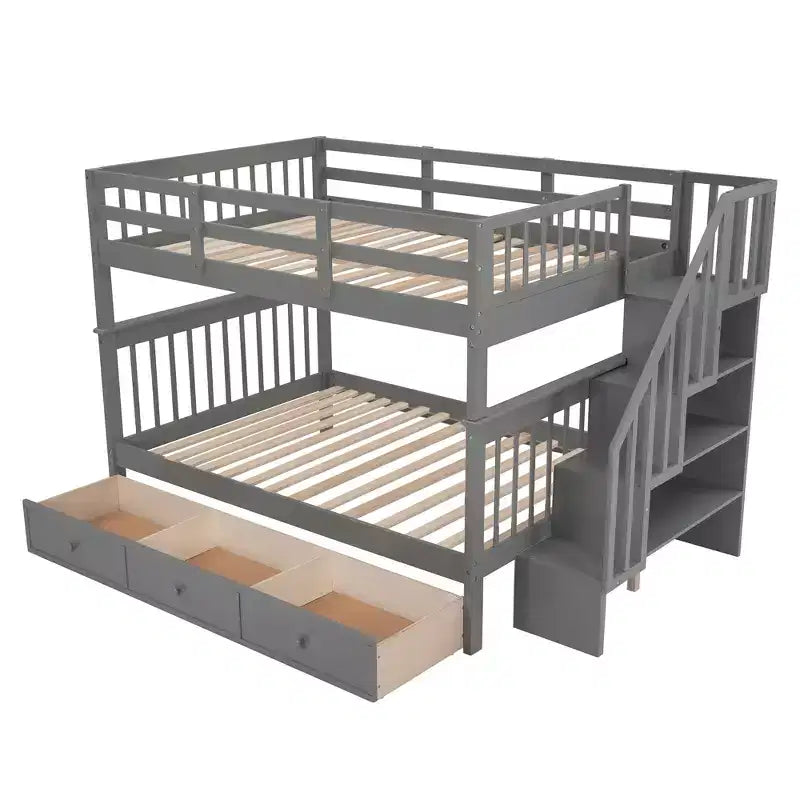 Etagenbett mit Treppe, zwei Doppelbetten, Schublade, Stauraum und Schutzgitter fürs Schlafzimmer