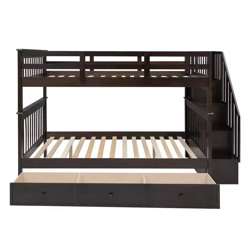 Etagenbett mit Treppe, zwei Doppelbetten, Schublade, Stauraum und Schutzgitter fürs Schlafzimmer