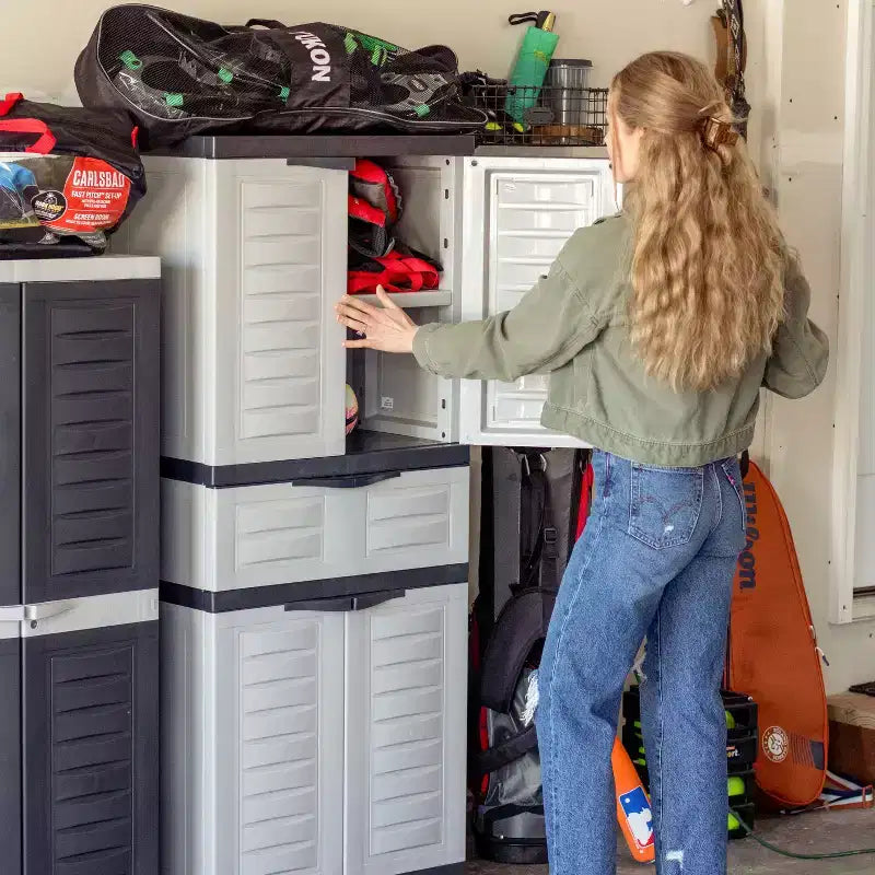 Armoire de rangement en plastique avec 2 étagères réglables et 1 tiroir