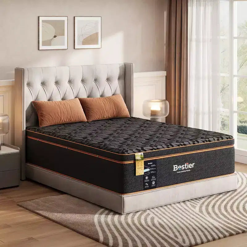 Matelas California King de 14 pouces - édition noire - avec mousse à mémoire de forme infusée de gel rafraîchissant et laine biologique, associé à des ressorts de soutien lombaire pour un confort exceptionnel.
