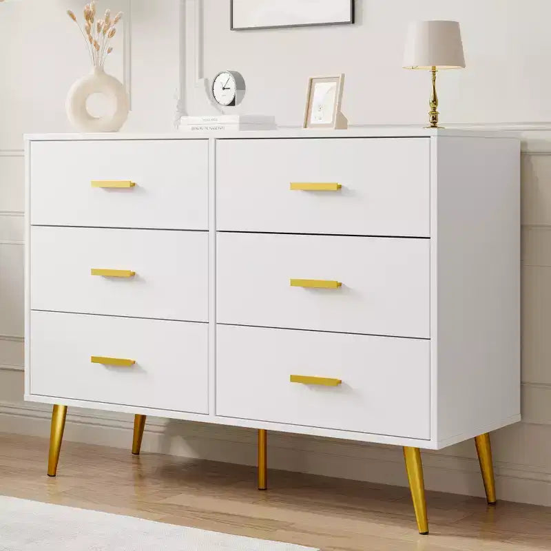Moderne Holzkommode mit 6 Schubladen und goldfarbenen Griffen für Schlafzimmer und Wohnzimmer
