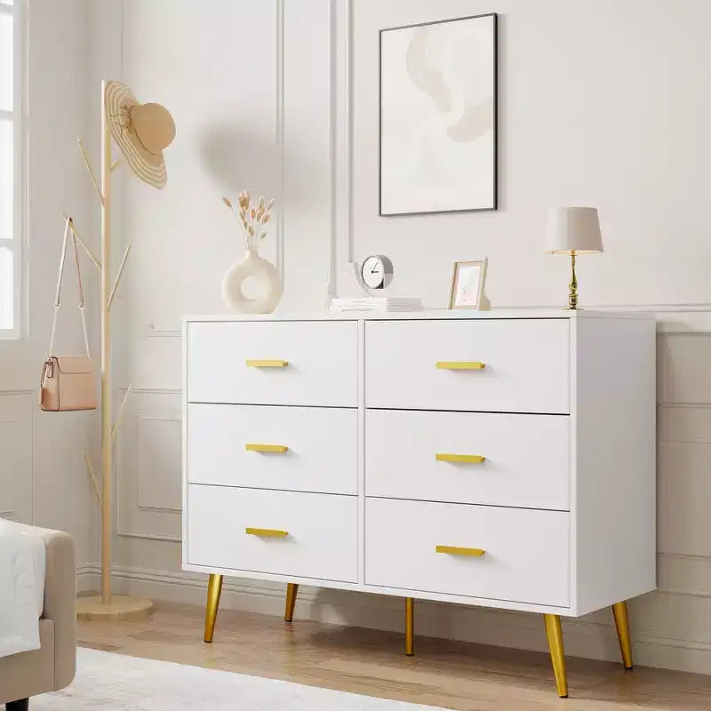 Commode moderne en bois à 6 tiroirs avec poignées dorées pour la chambre et le salon