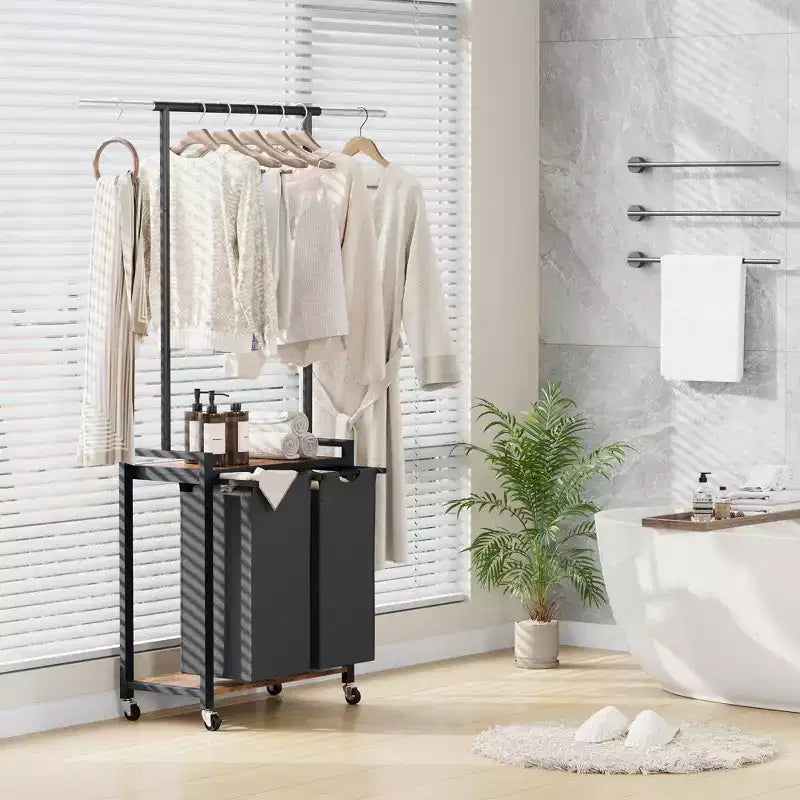 Rollbarer Wäschesortierwagen mit Kleiderstange, zweiteiliges Metallregal, feststellbare Rollen, Korb mit mehreren Taschen für Waschküche, Schlafzimmer und Badezimmer